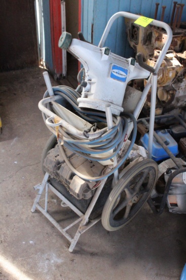 HammerHead 21" Commercial Pool Vacuum