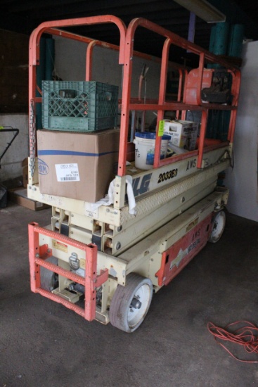 JLG 2033-E3 Scissor Lift