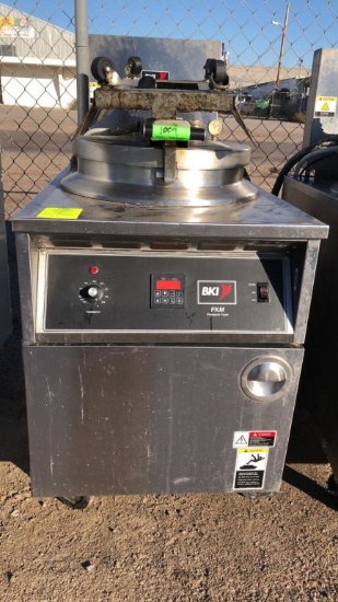 2017 BKI Electric Pressure Fryer