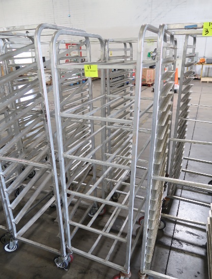 aluminum tray rack, on casters