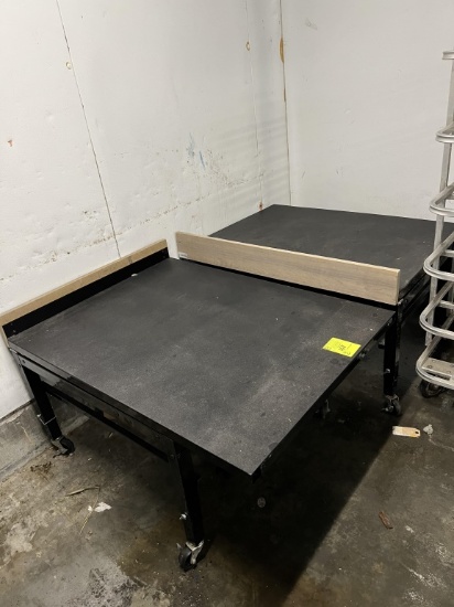 4ft Produce Slant Tables