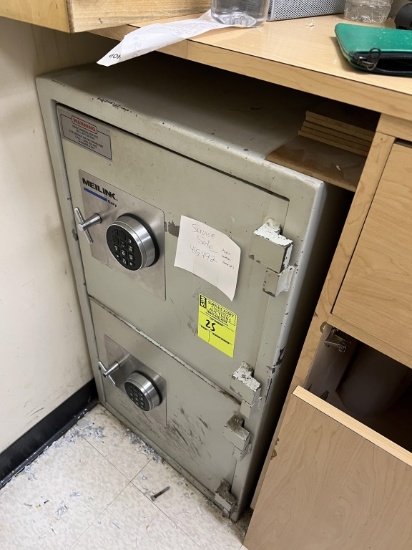 Dual Compartment Safe (with combos)