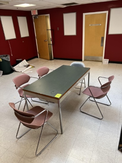 5ft Table and Chairs