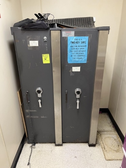 Dual Key Safe (keys not included but has combo)