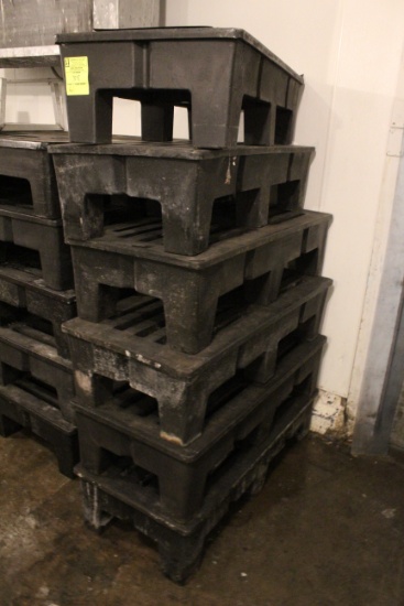 4' Plastic Dunnage Racks
