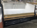 Structural Concepts 5ft Bakery Case