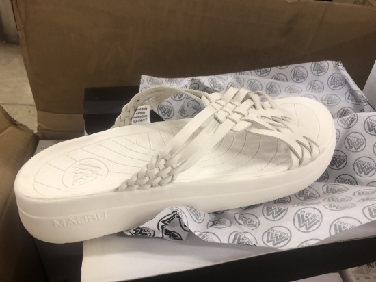 9 Pairs Of Malibu Canyon White Sandals