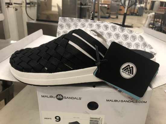 14 Pairs Of Malibu Colony Classic Black/White