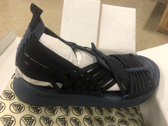 3 Pairs Of Malibu Rancho Navy Sandals
