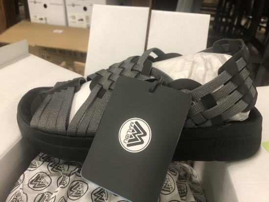 4 Pairs Of Malibu Canyon Gray/Black Sandals