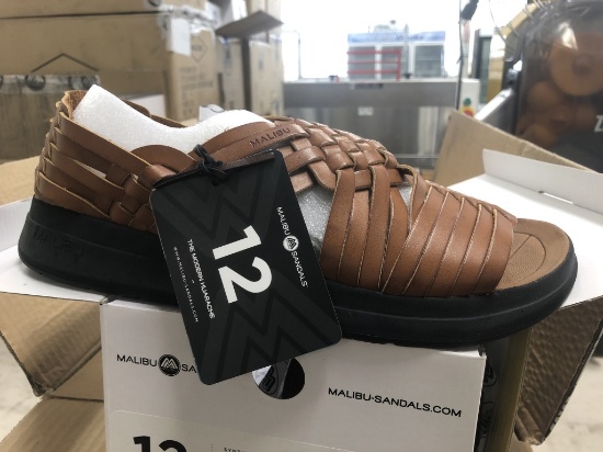 17 Pairs Of Malibu Canyon Whiskey/Black Sandals
