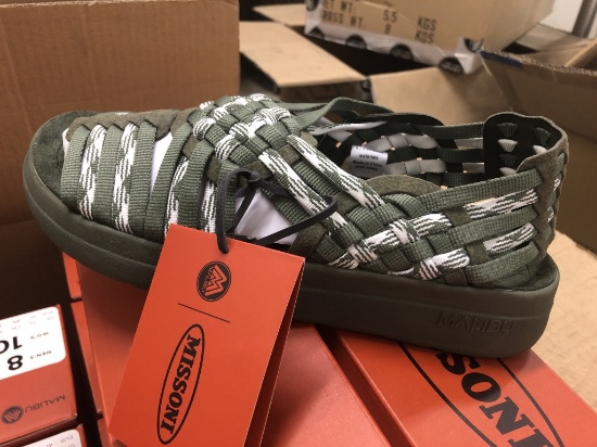 25 Pairs Of Malibu Canyon Olive/White Sandals