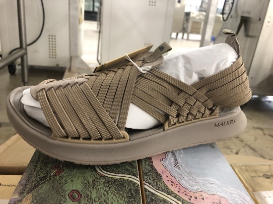 8 Pairs Of Malibu Rancho Sand Sandals