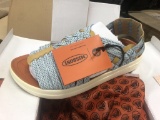 8 Pairs Of Malibu Canyon Blue/Yellow Sandals