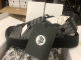 4 Pairs Of Malibu Canyon Gray/Black Sandals