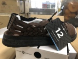 10 Pairs Of Malibu Canyon Bison/Black Sandals