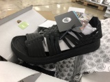 10 Pairs Of Malibu Canyon Black Sandals