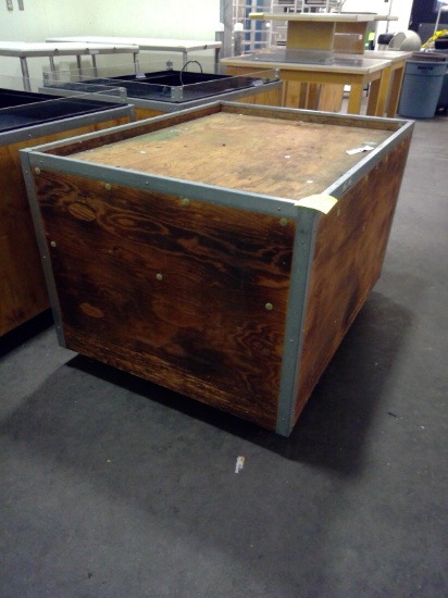 48in x 36in x 32in Orchard Bin