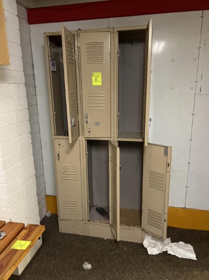 8 door lockers