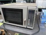 Amana Commercial microwave oven