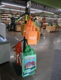 bag hanging rack