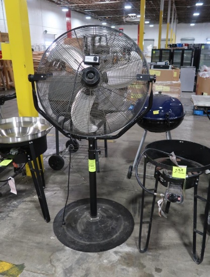 Commercial Electric 30" fan on stand