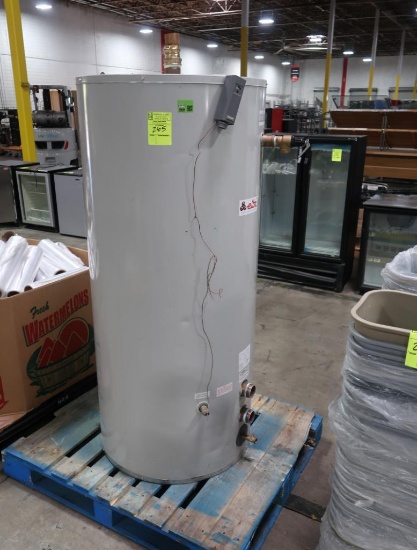 Elbi 119 gal storage tank
