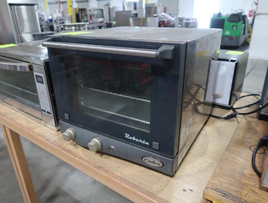 Cadco Roberta countertop convection oven