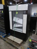 MTL refrigerated merchandiser