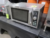 Menumaster commercial microwave oven