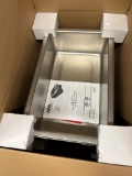 New APW Wyott 12in x 20in Classic Insulated warmer