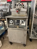 Henny Penny 600 Gas Pressure Fryer