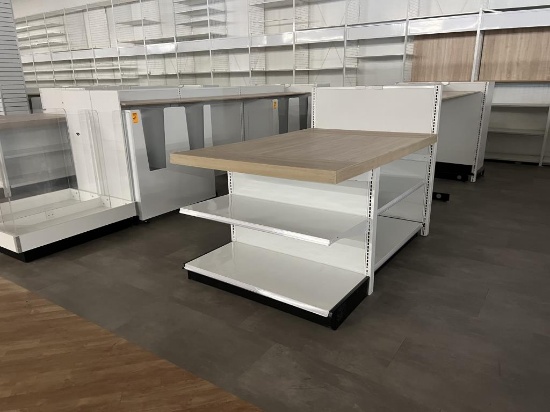 40ft of Madix Shelving