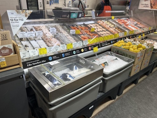 2004 Hussmann 12ft Seafood Case