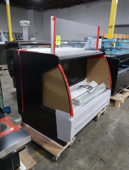 Southern Case Arts sushi case w/ prep area, 4' case, new