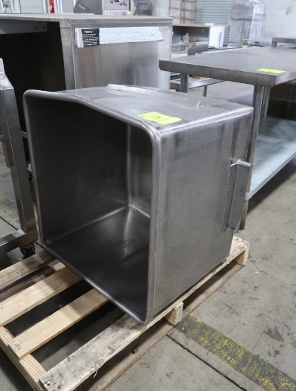 stainless tub