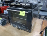 Cadco Roberta convection oven, plus Cadco 300w food warmer
