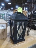 lantern w/ electric candle