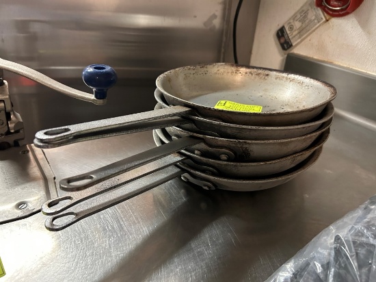 10in Frying Pans