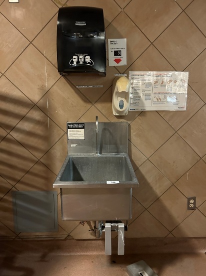 Knee-Operated Hand Sink