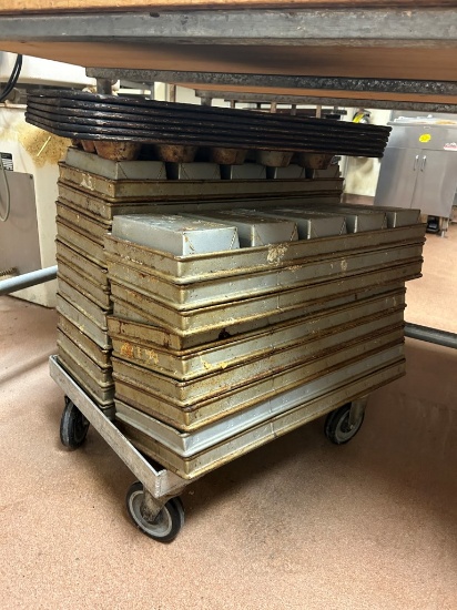 Sheet Pan Dolley W/ Assorted Pans