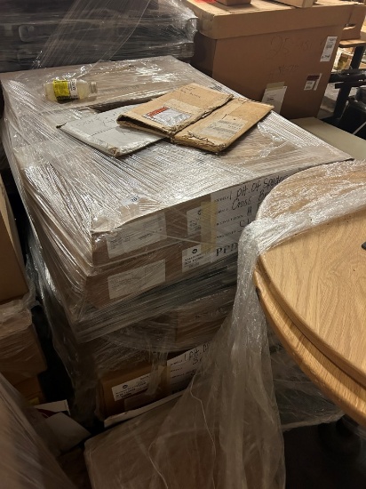 Pallet Of New Wabash Valley 3 Foot Seats For 46in Octagon Picnic Tables