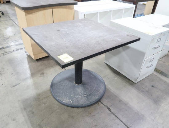 cafe table w/ laminate tops