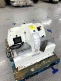 Oliver Bread Slicer