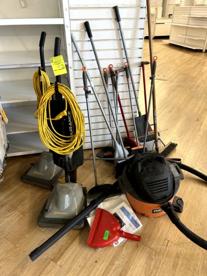 Custodial / cleaning equip