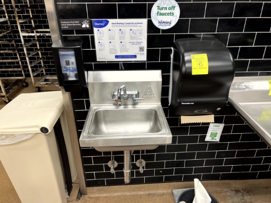 SS Sink with Paper Towel/Soap Dispenser