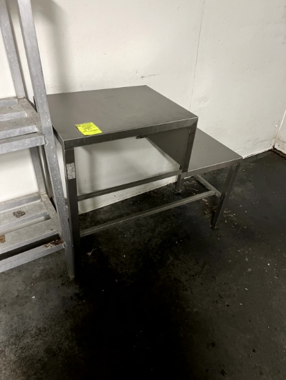 Two Tier Stand