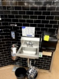 SS Sink with Paper Towel/Soap Dispenser