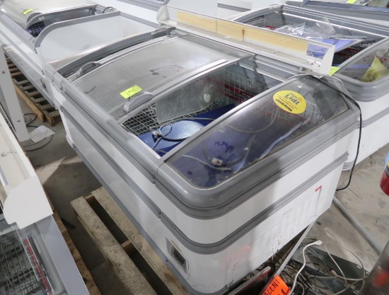 AHT portable freezer, self-contained