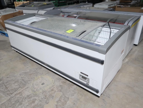 Hussmann portable freezer, self-contained